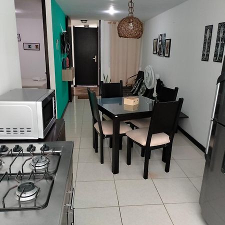 Apartamento Cerca Parque Del Cafe Con Piscina Montenegro Exteriör bild