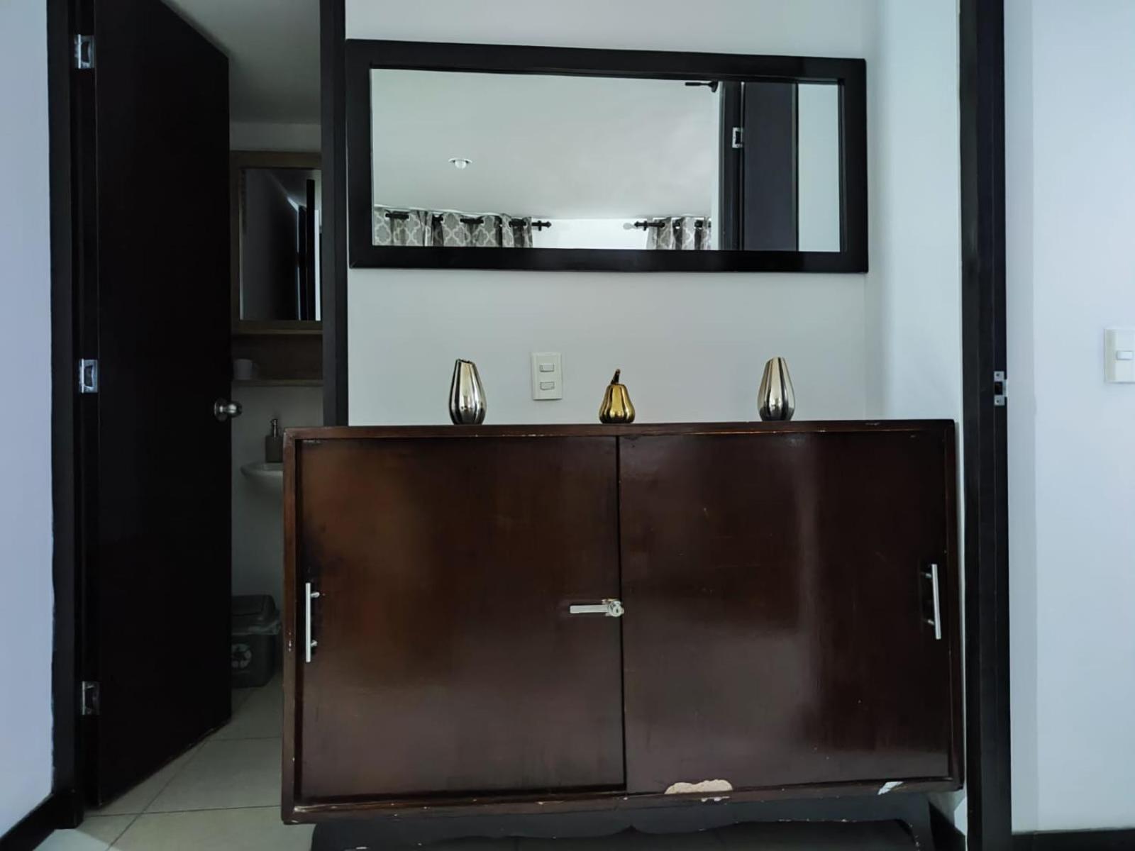 Apartamento Cerca Parque Del Cafe Con Piscina Montenegro Exteriör bild